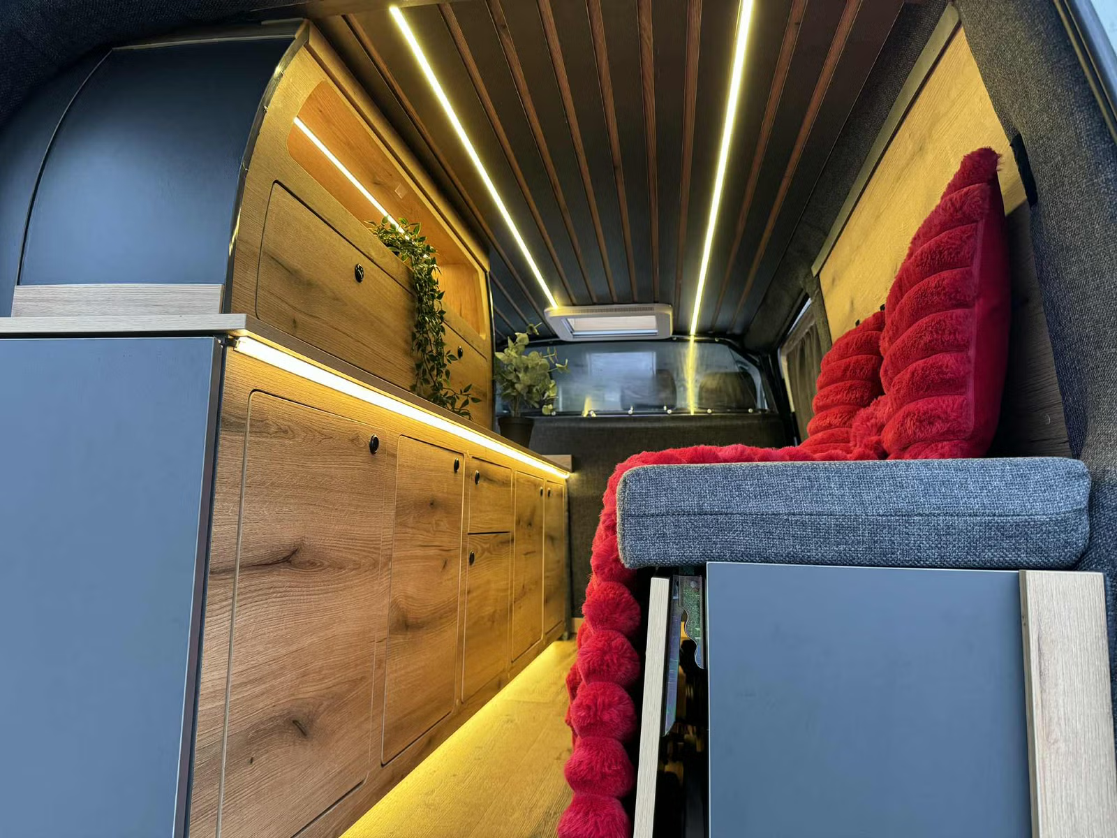 Volkswagen Transporter 2019 30