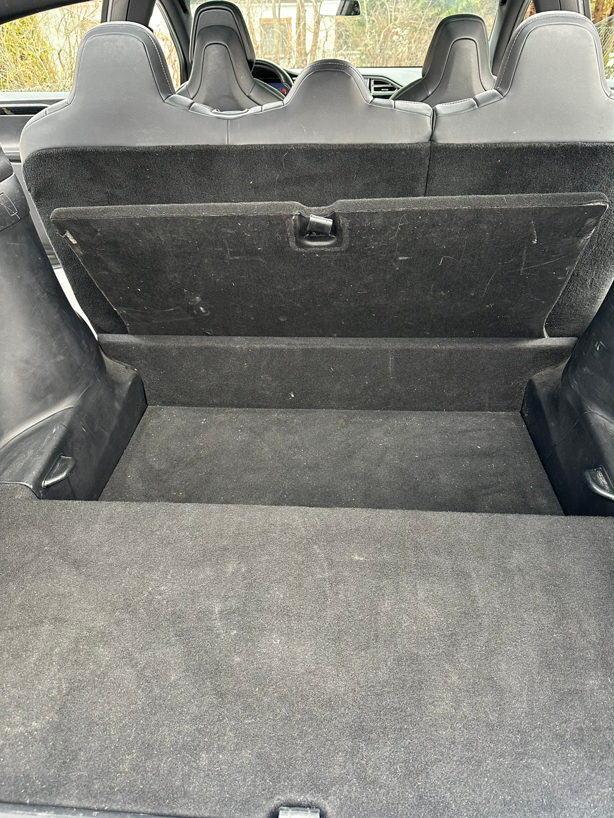 Tesla Model X 2018 30