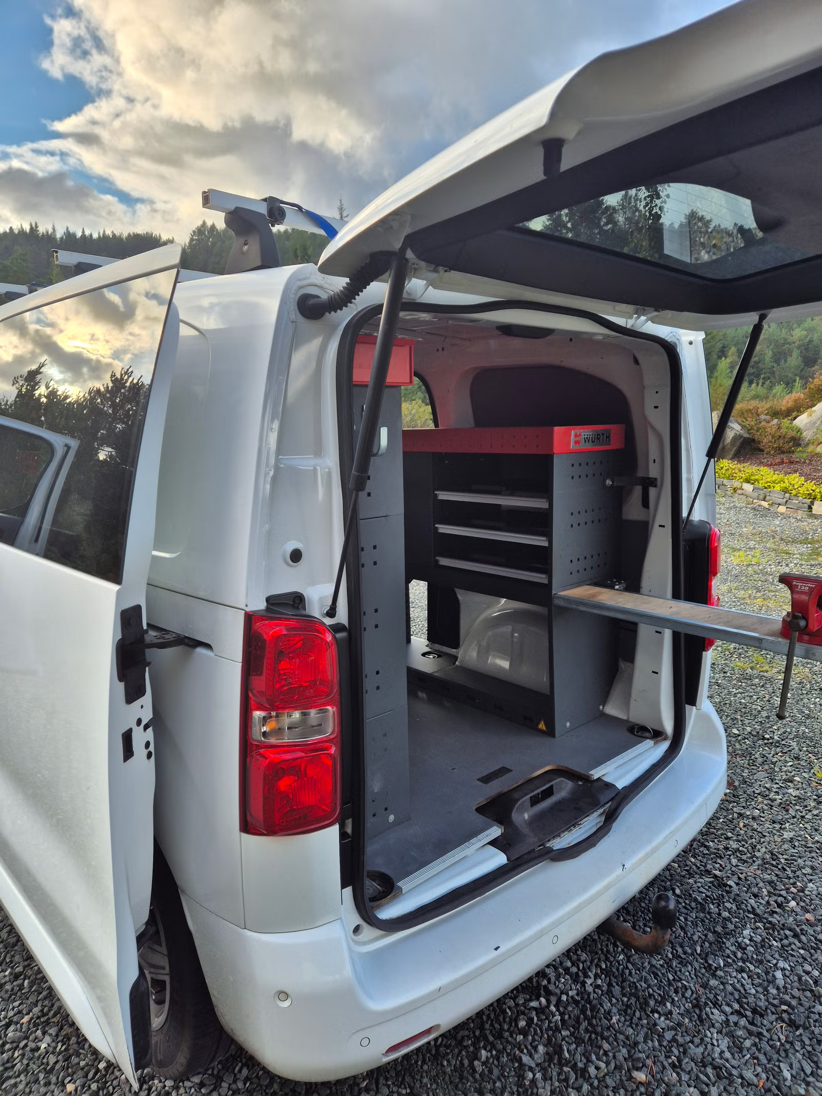 Peugeot Expert Traveller 2020 14