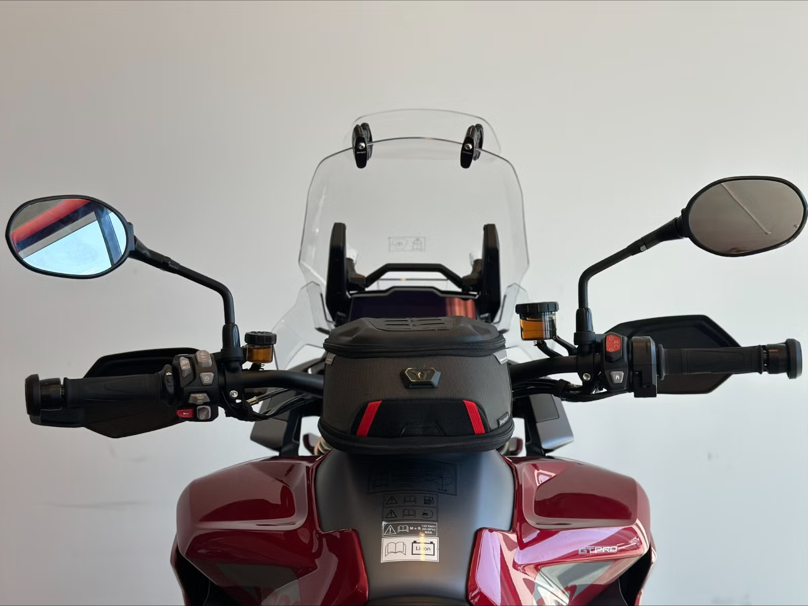 Triumph Tiger 1200 GT PRO 2024 10