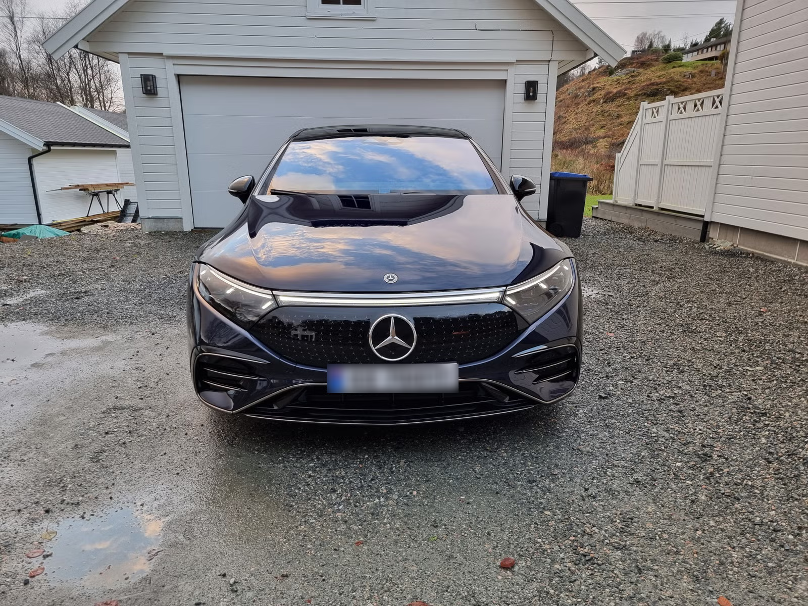 Mercedes-Benz EQS 2023 7