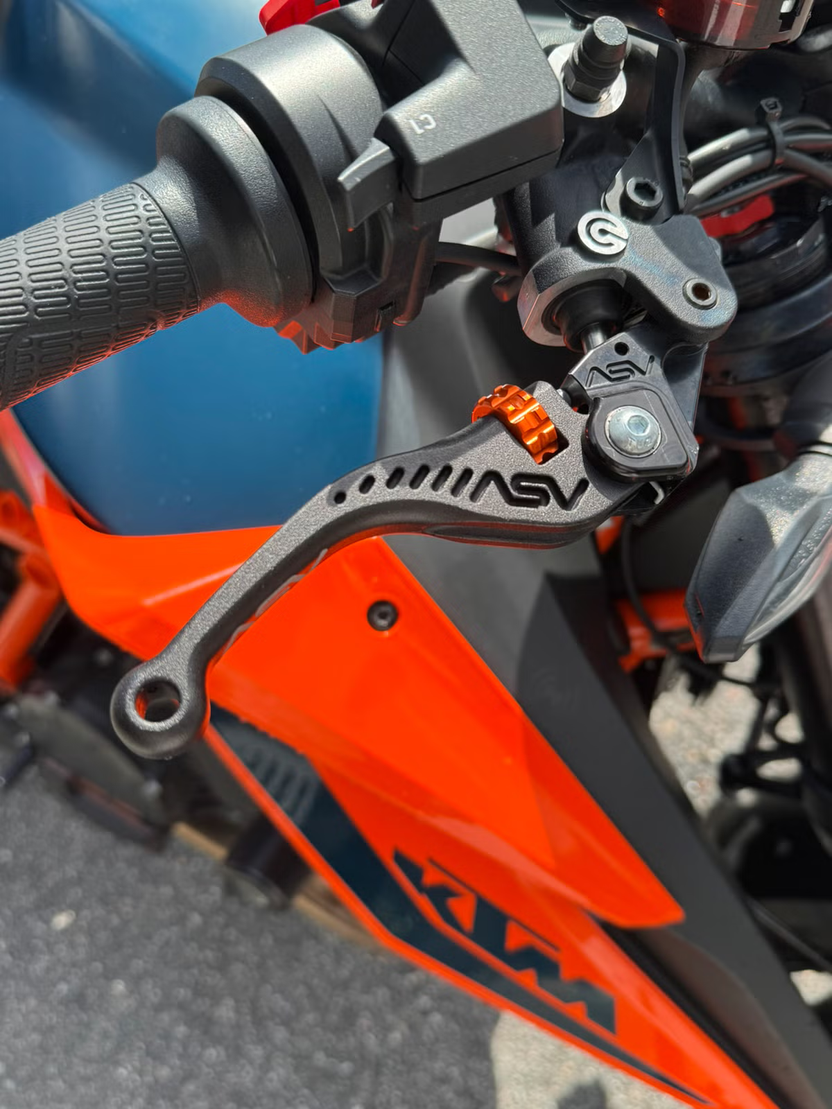 KTM 1290 Super Duke R 2020 22