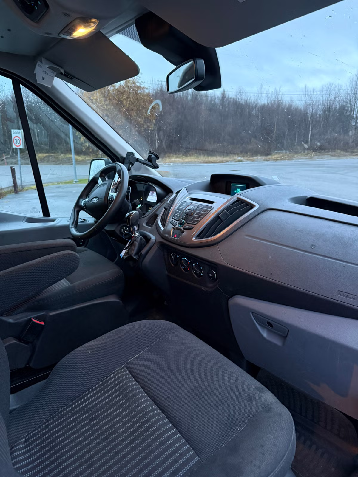 Ford Transit 2015 16