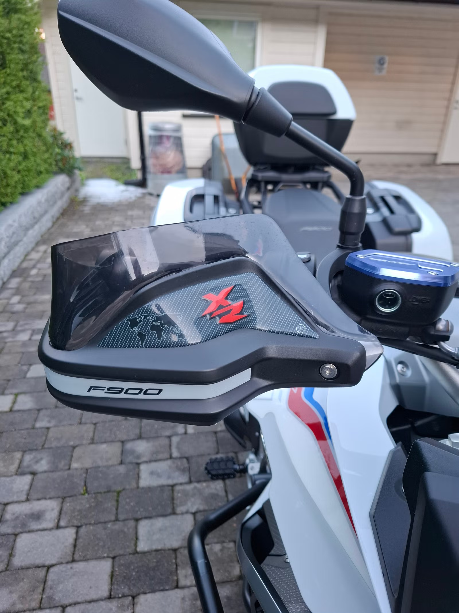 BMW F 900 XR 2021 18