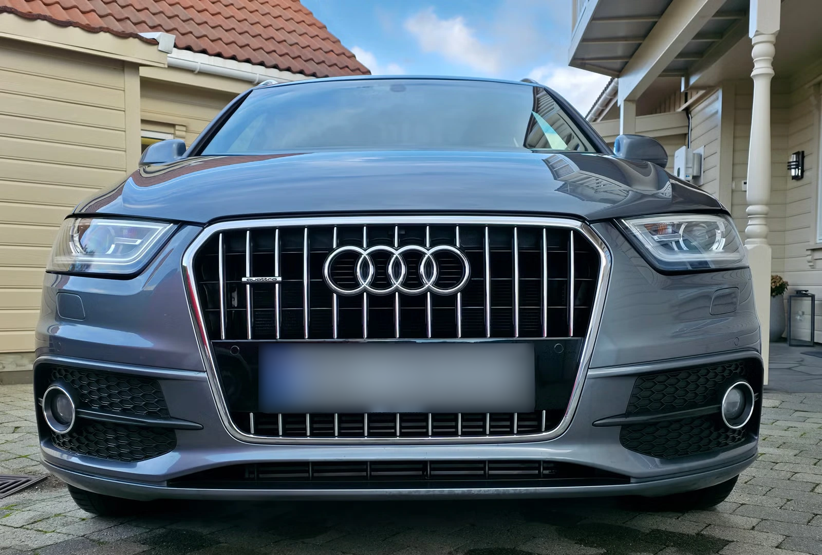 Audi Q3 2013 1